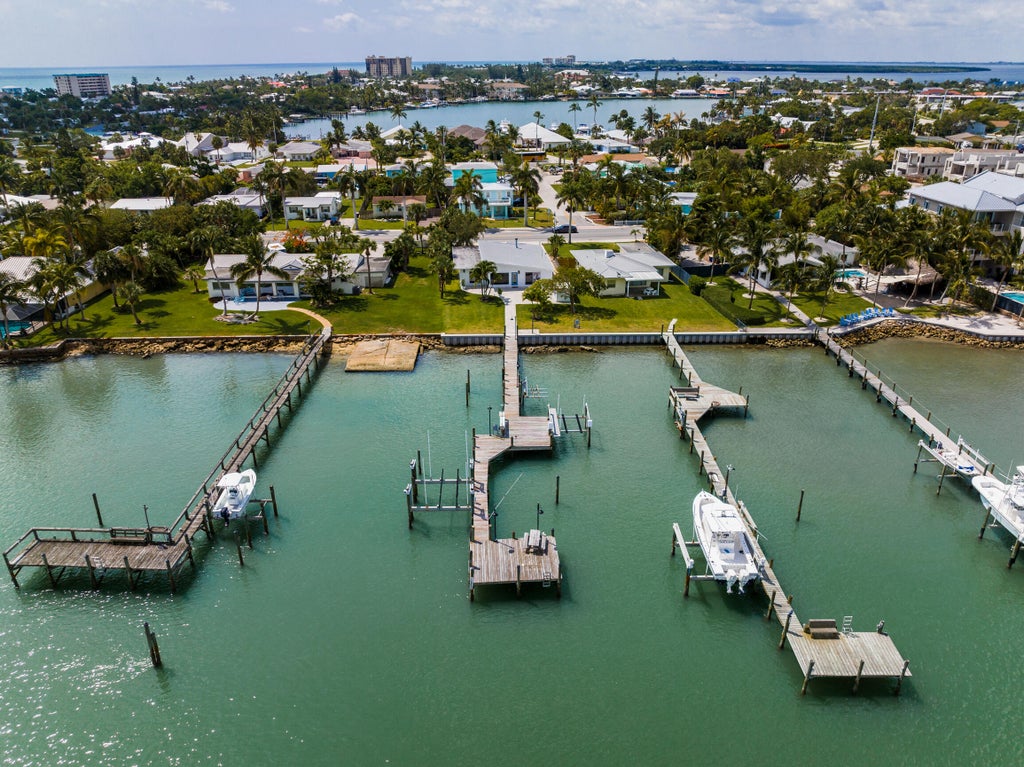 Photo of 1604 SEAWAY Drive, Fort Pierce, FL 34949 (MLS # B26074948)