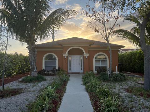 731 S J Street Lake Worth Beach FL 33460