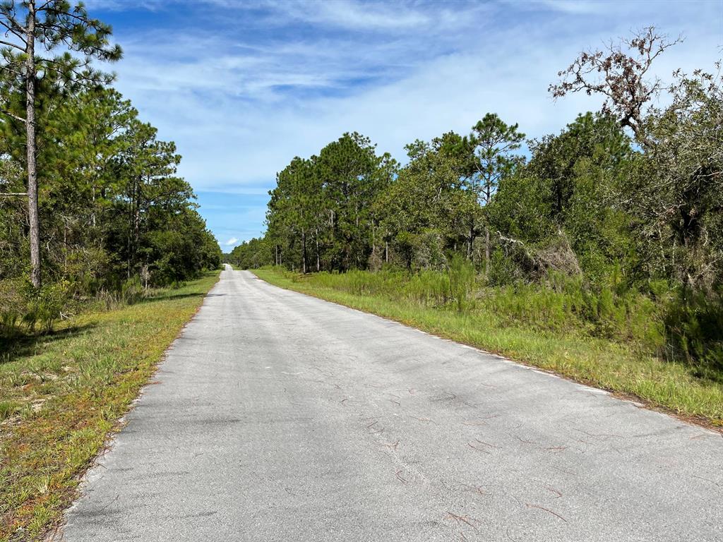 RAINBOW LAKES ESTATES - Land