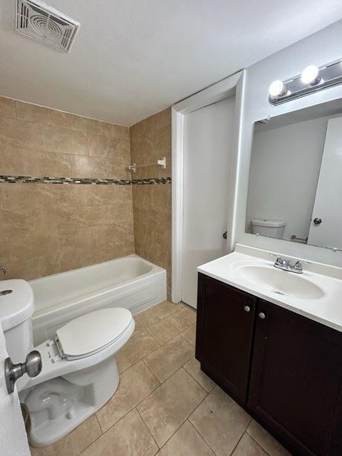 Jc Langes 14-67 B - Residential Lease