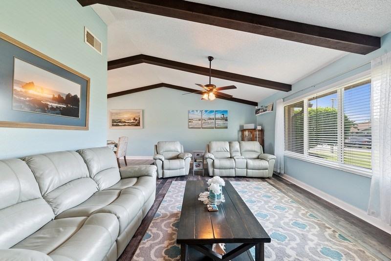 SOUTHWIND LAKES / AMERICAN HOMES AT BOCA RATON 8 - Residential