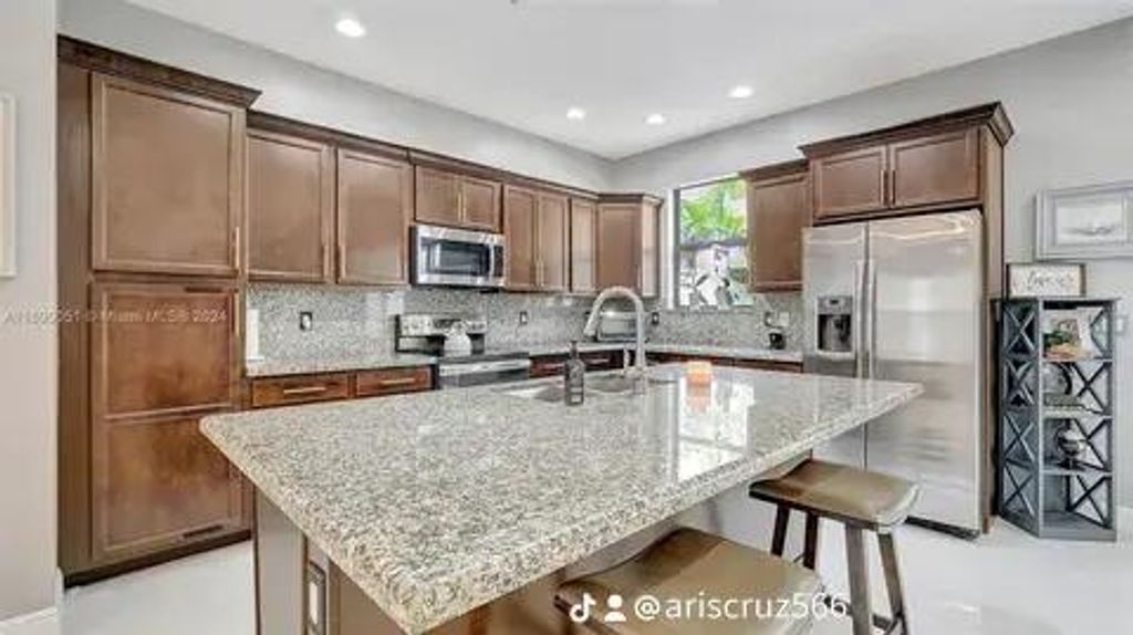 Photo of 20908 NW 1st Drive, Pembroke Pines, FL 33029 (MLS # B26026272)