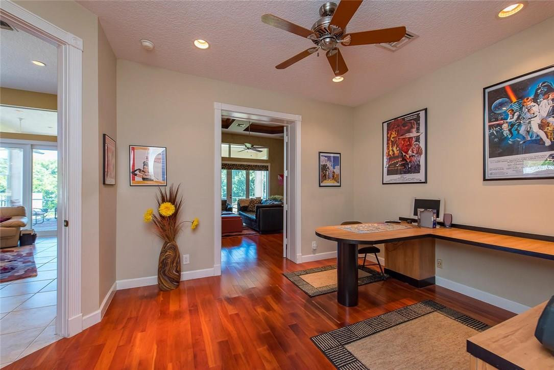 CYPRESS HEAD - Residential