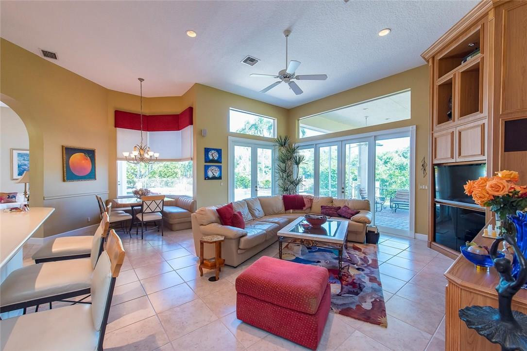 CYPRESS HEAD - Residential