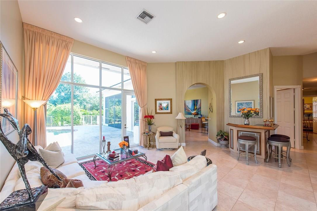 CYPRESS HEAD - Residential