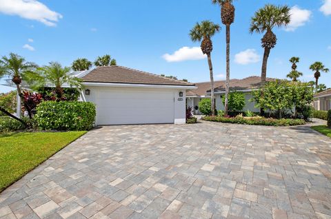 Photo of 20507 Linksview Drive, Boca Raton, FL 33434 (MLS # R11127928) Photo of 20507 Linksview Drive, Boca Raton, FL 33434 (MLS # R11127928)