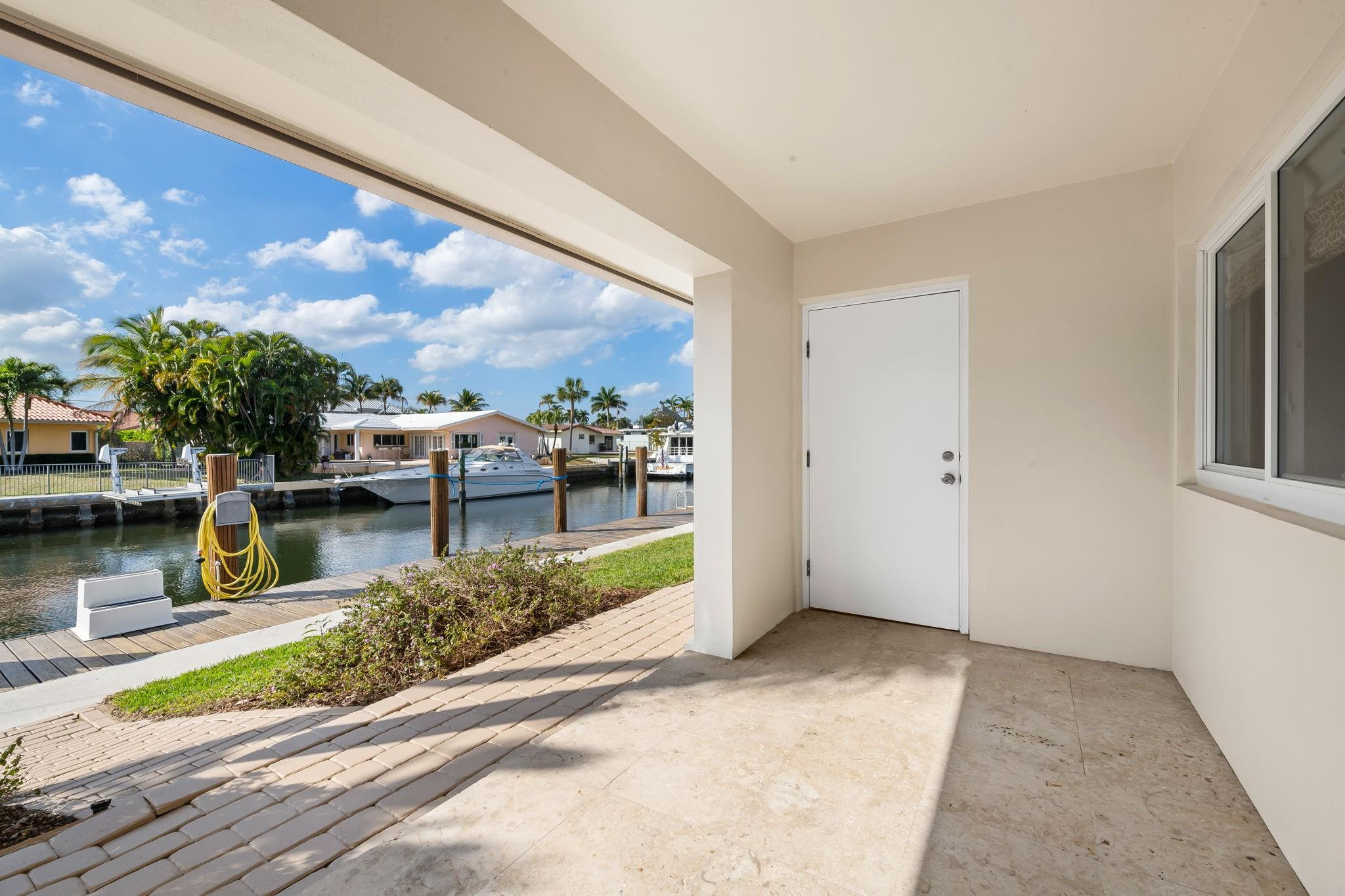 THE LANDINGS FIRST - Residential