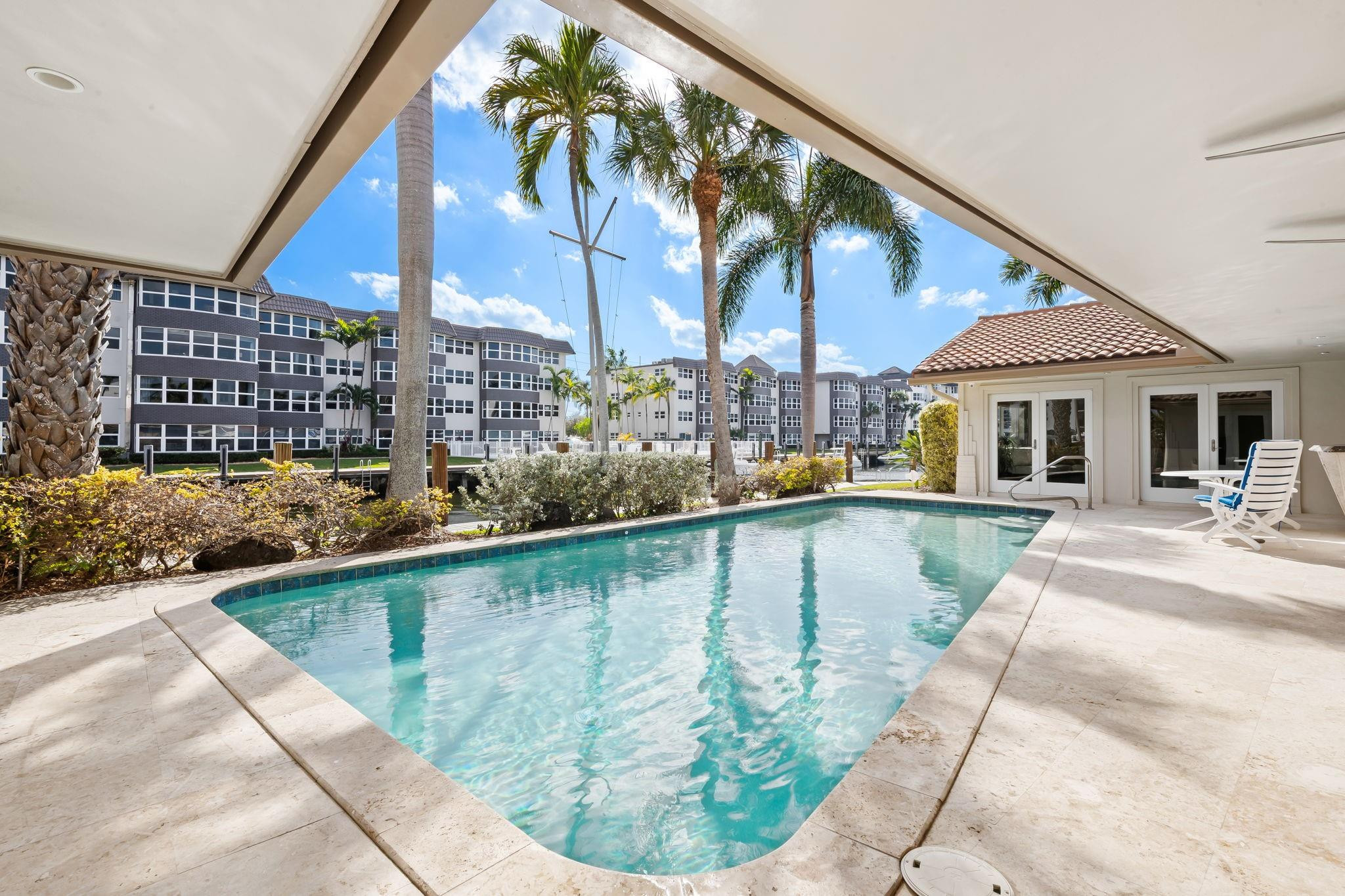 THE LANDINGS FIRST - Residential