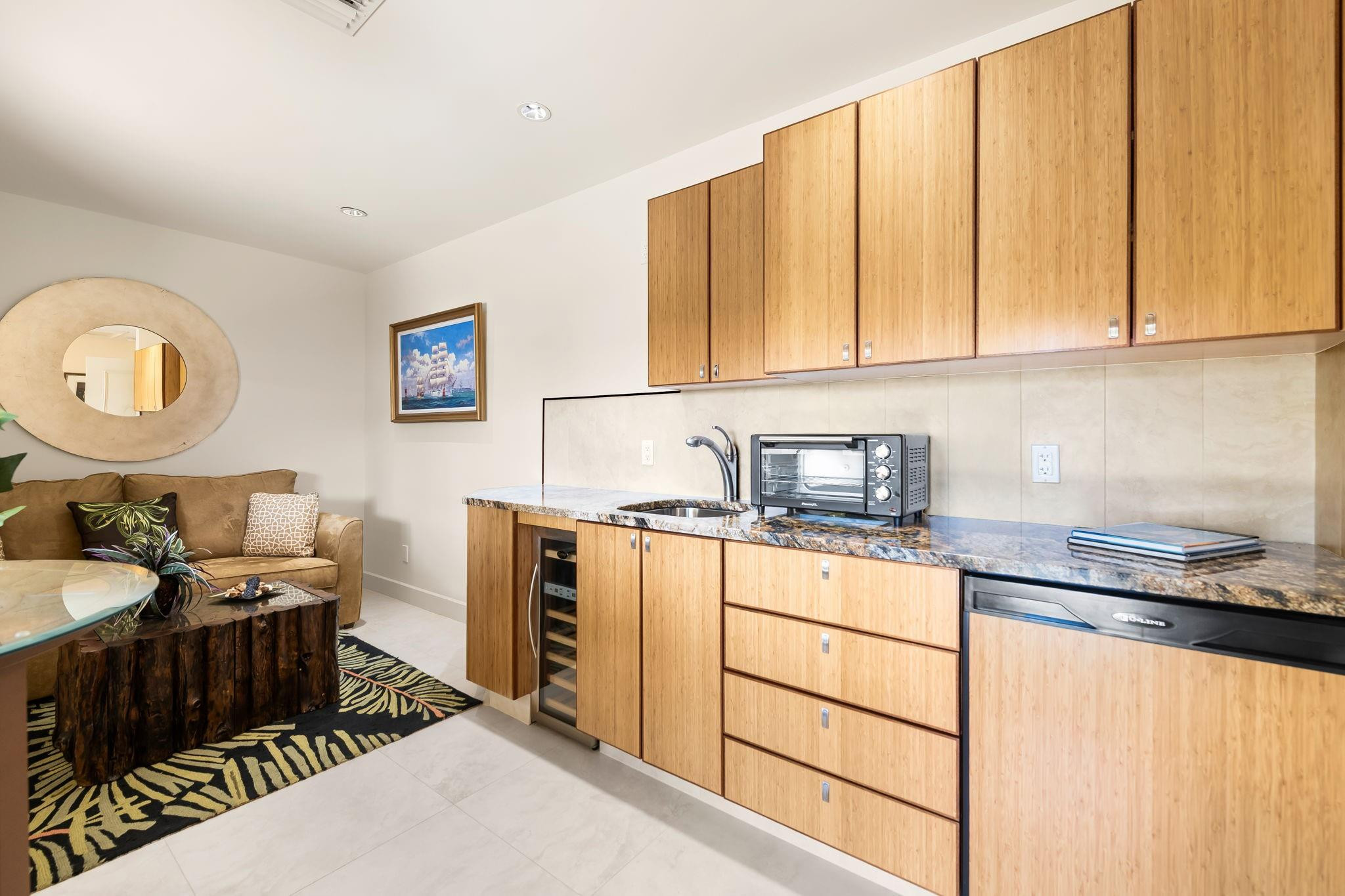 THE LANDINGS FIRST - Residential