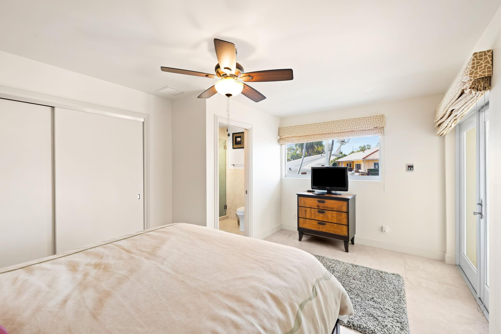 THE LANDINGS FIRST - Residential