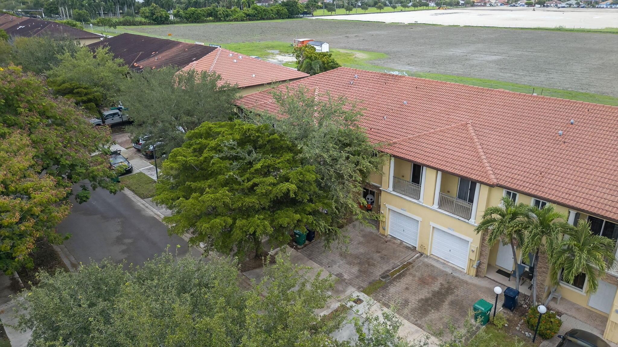 SILVER PALM HOMES - Residential