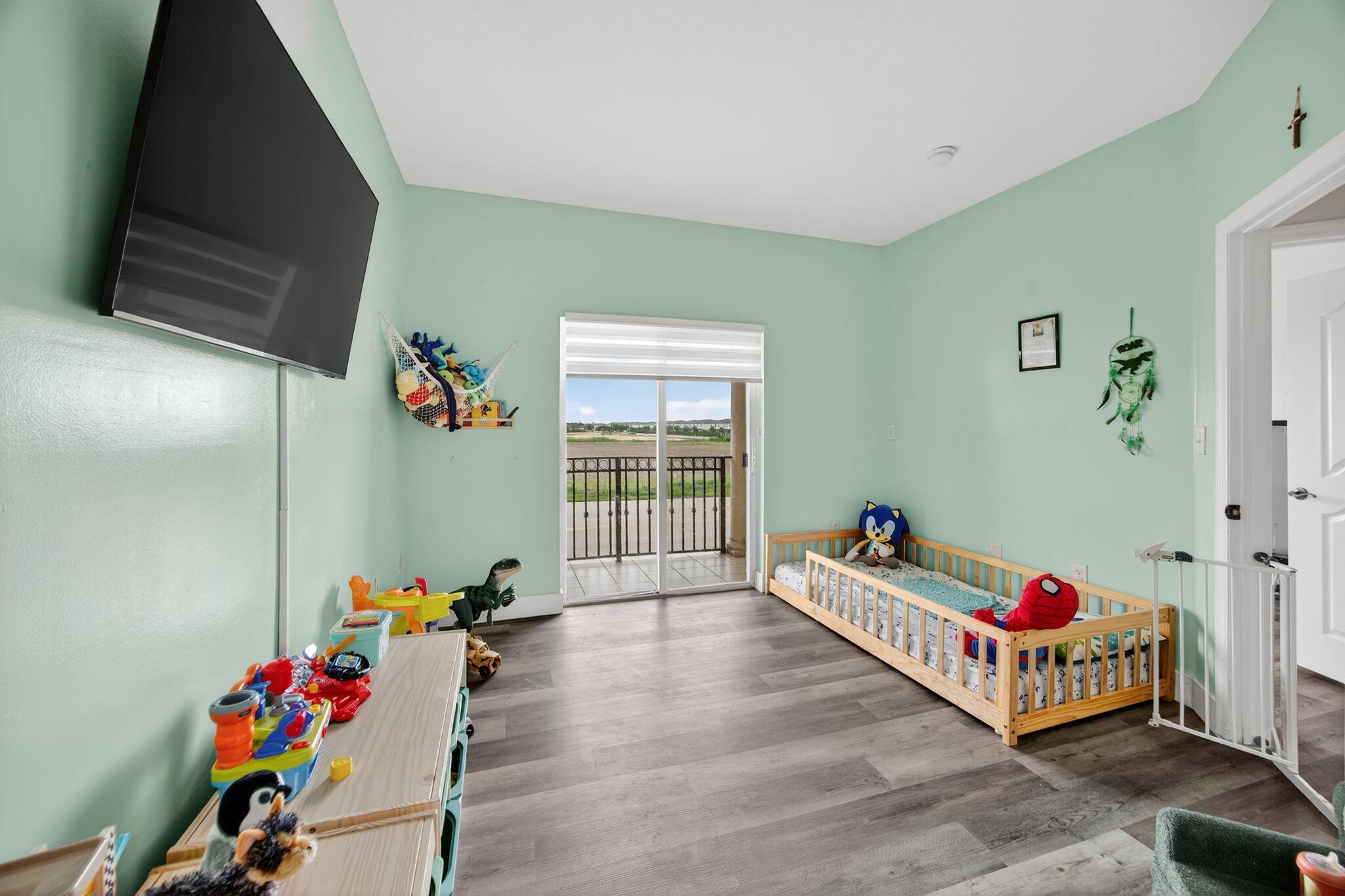 SILVER PALM HOMES - Residential