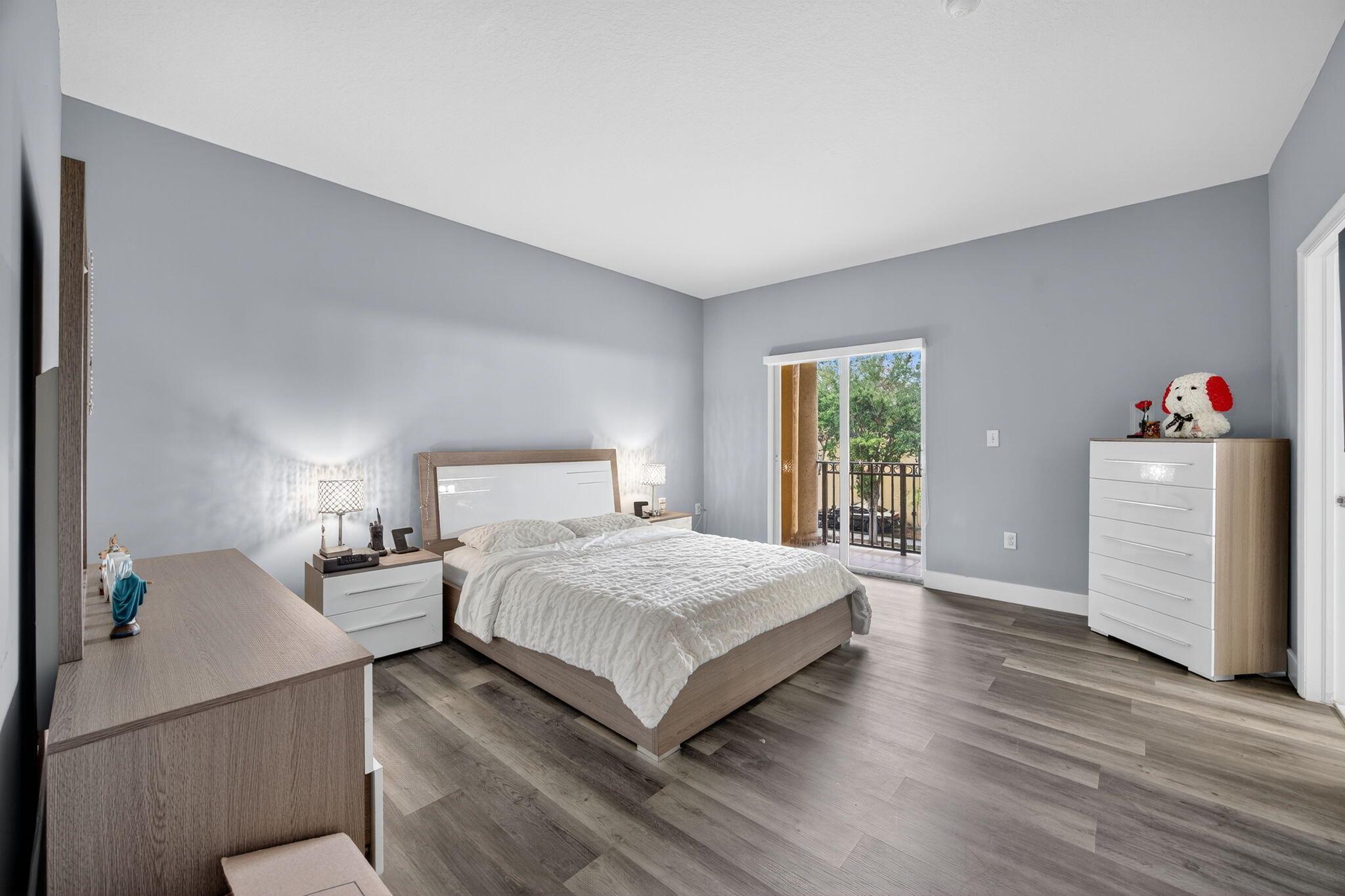 SILVER PALM HOMES - Residential