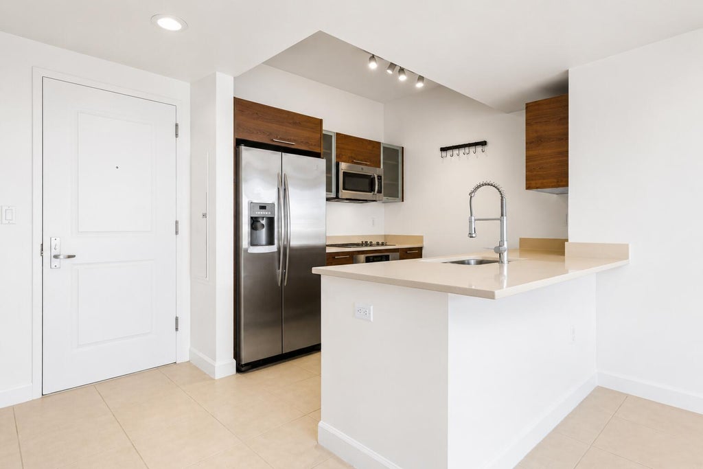 Photo of 480 Hibiscus Street #221, West Palm Beach, FL 33401 (MLS # B26045005)