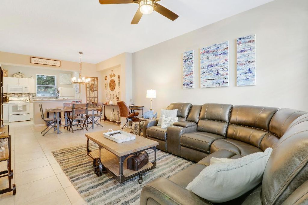 Photo of 1116 University Boulevard #14, Jupiter, FL 33458 (MLS # R10904504)