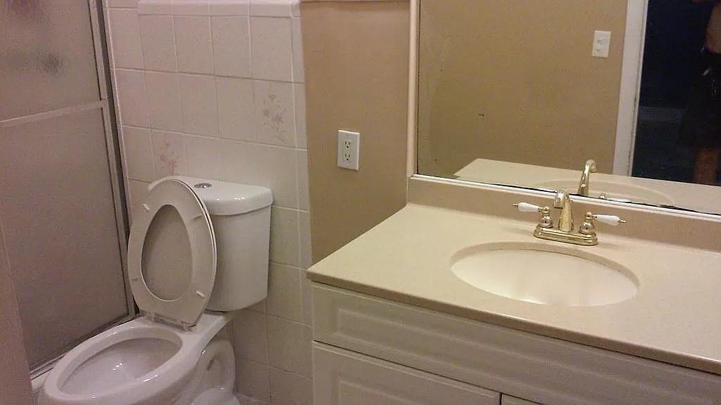 ROYAL PALM ACRES FIRST SE - Residential