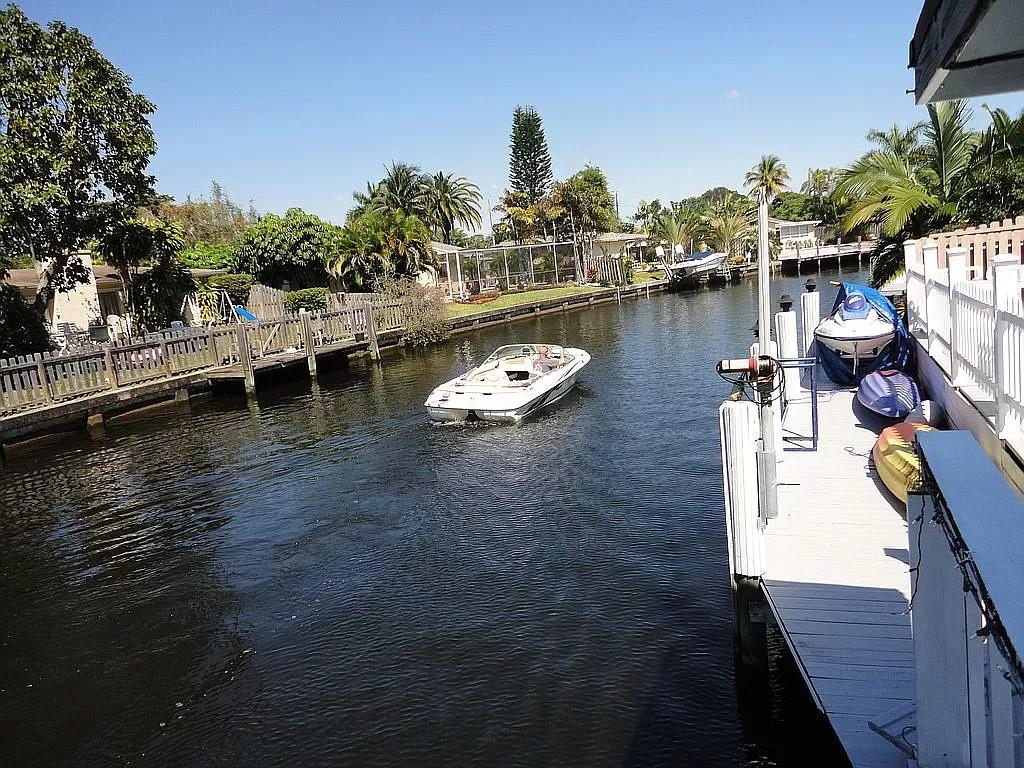 ROYAL PALM ACRES FIRST SE - Residential