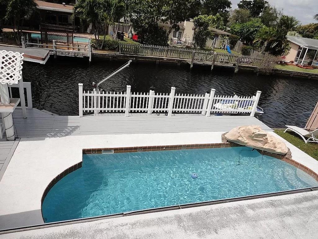 ROYAL PALM ACRES FIRST SE - Residential