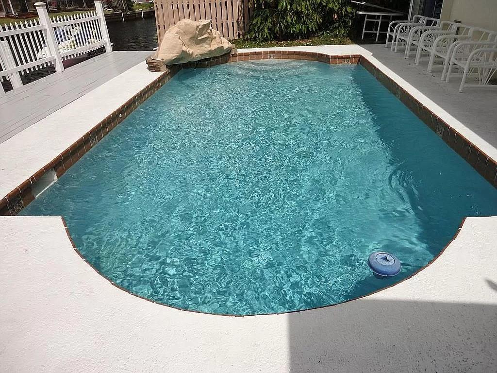 ROYAL PALM ACRES FIRST SE - Residential