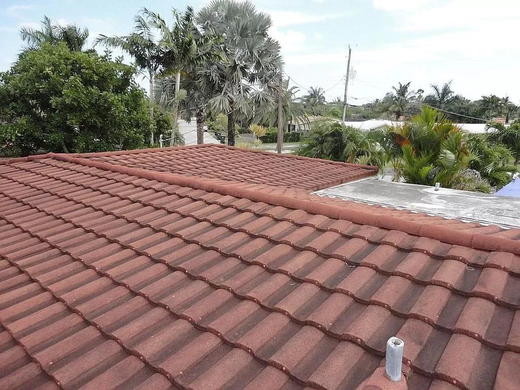 ROYAL PALM ACRES FIRST SE - Residential