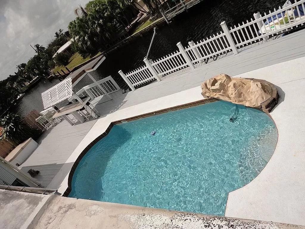 ROYAL PALM ACRES FIRST SE - Residential