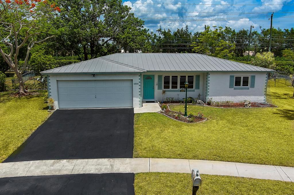 Photo of 4699 Addison Street, Boca Raton, FL 33428 (MLS # R10716145)