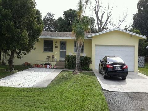 812 SW 14th Court Fort Lauderdale FL 33315