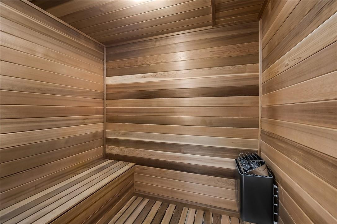 TIFFANY HOUSE - Residential