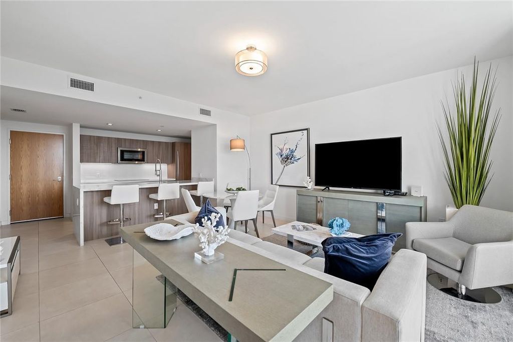 Photo of 401 N Birch Road #614, Fort Lauderdale, FL 33304 (MLS # F10546531)