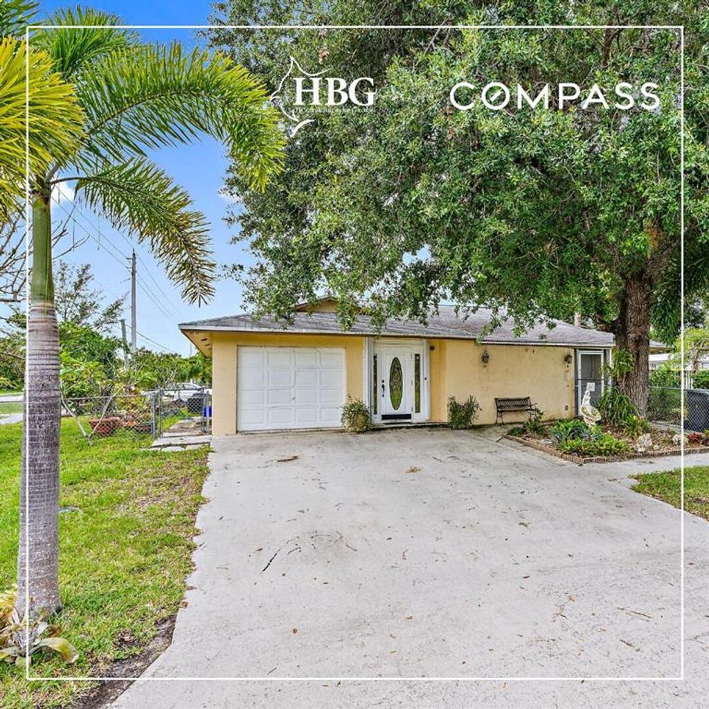 Photo of 5768 Tucker Road Road, Jupiter, FL 33458 (MLS # R10725078)