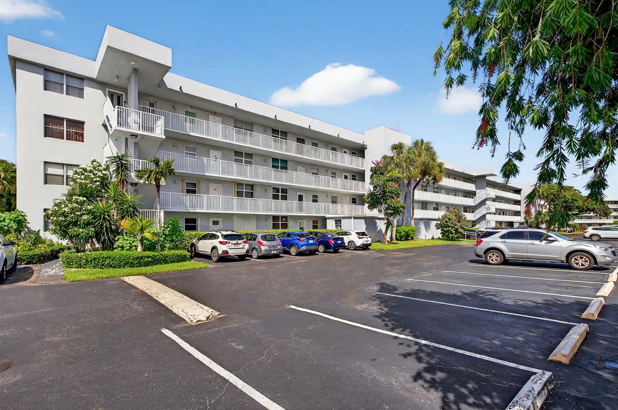 110 Royal Park Dr 2C
