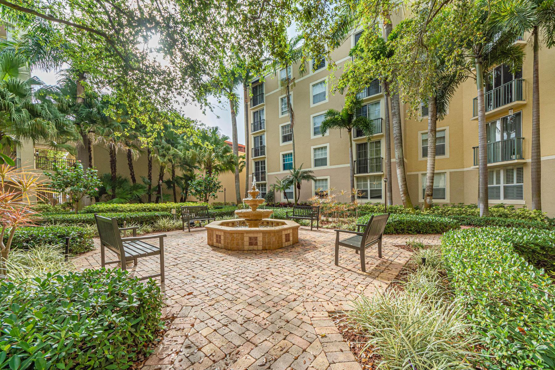 630 S Sapodilla Avenue 102