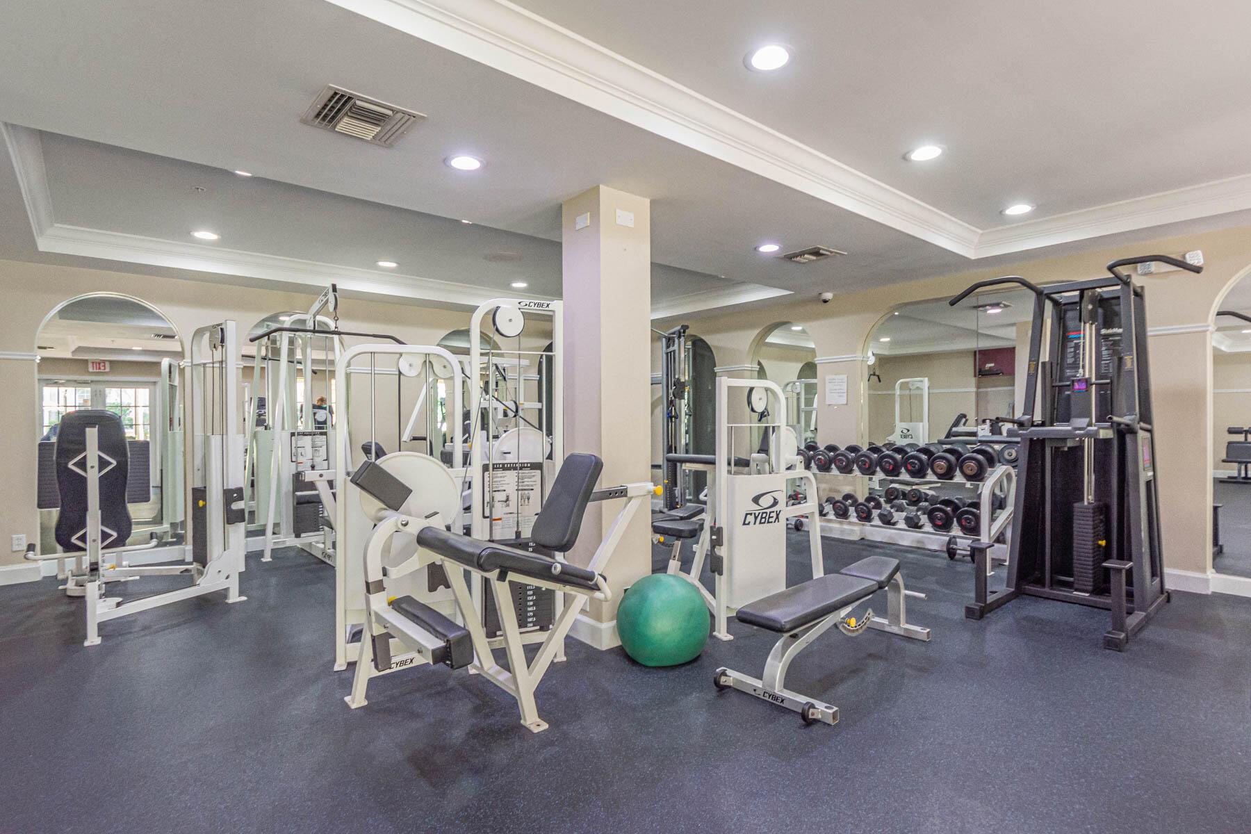 COURTYARDS IN CITYPLACE C - Residential