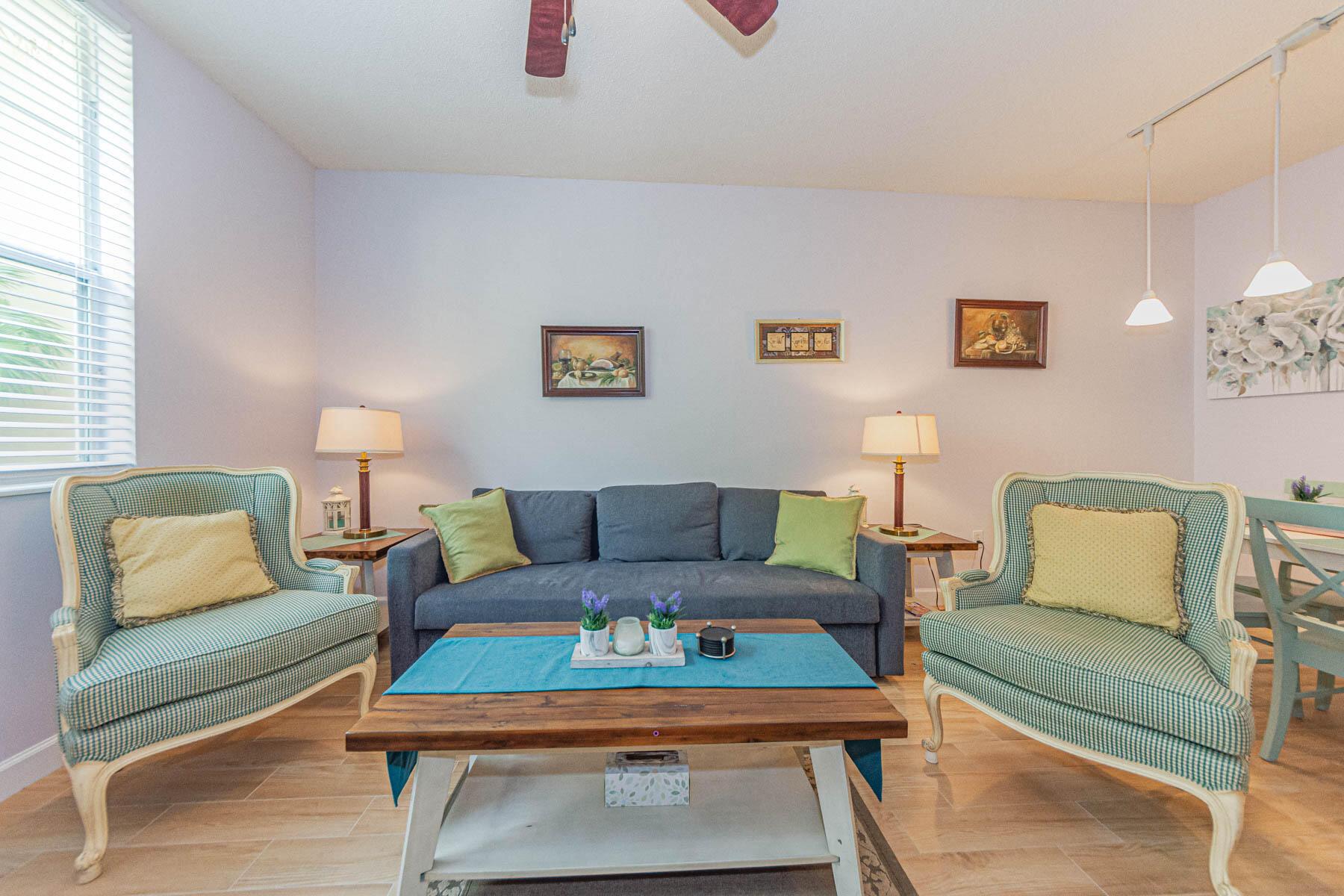 COURTYARDS IN CITYPLACE C - Residential