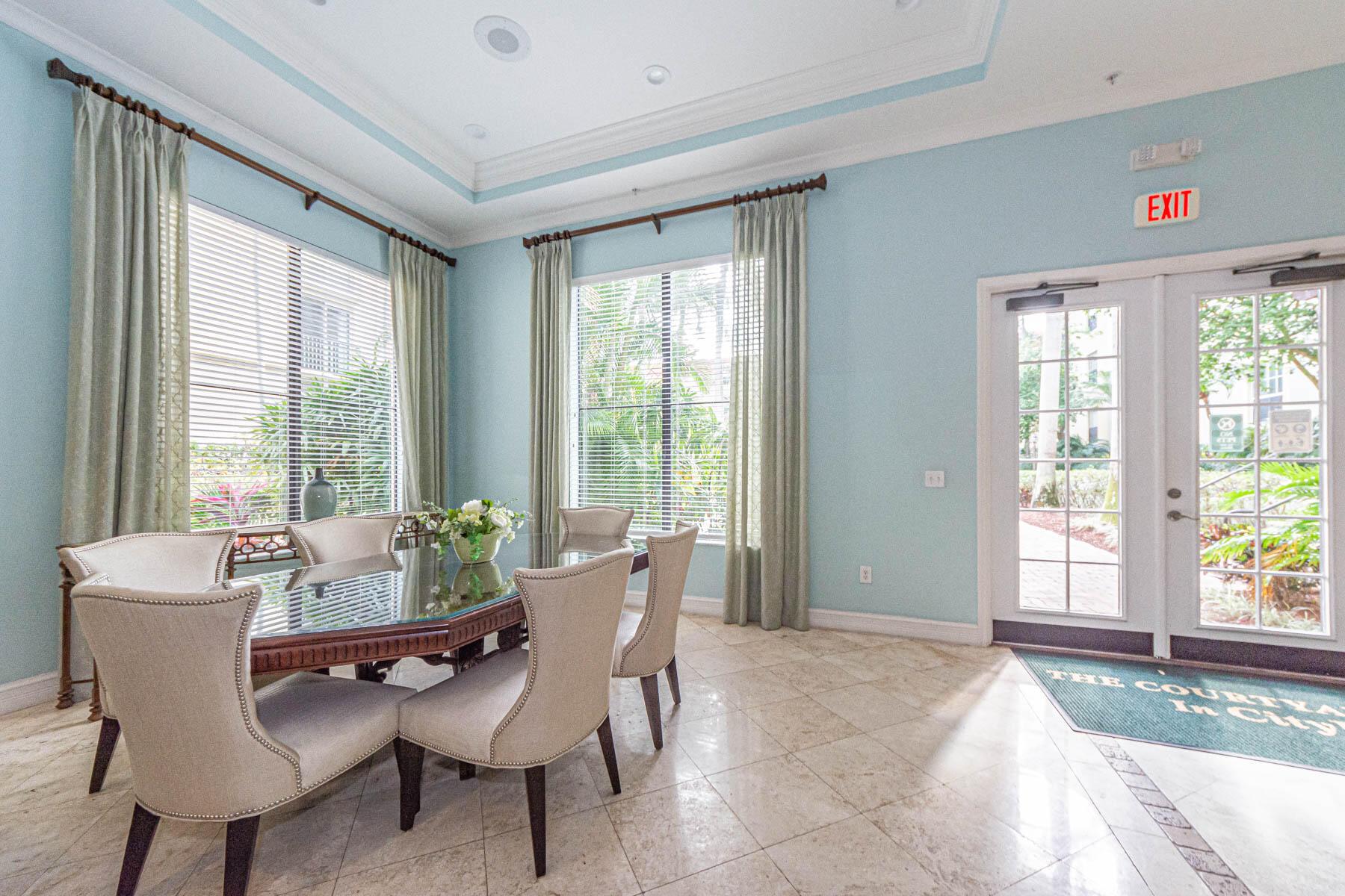 COURTYARDS IN CITYPLACE C - Residential