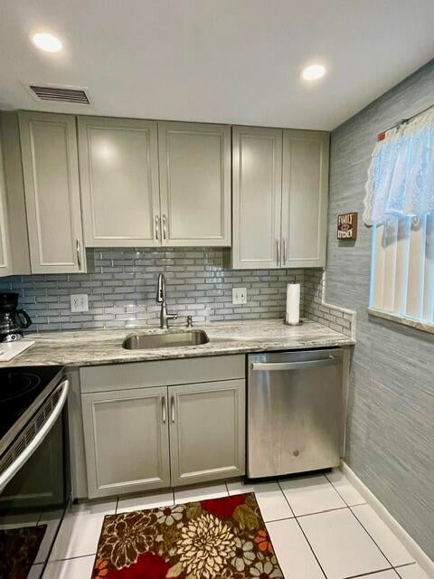 Photo of 104 KENT G #104, West Palm Beach, FL 33417 (MLS # B26081924)