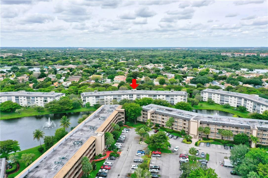 WYNMOOR VILLAGE - Residential
