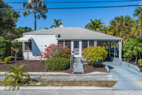 2401 Ridgeway Avenue West Palm Beach FL 33401