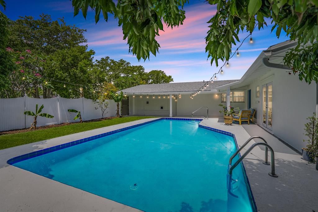 Photo of 547 Marlin Road Rd, North Palm Beach, FL 33408 (MLS # R10719364)