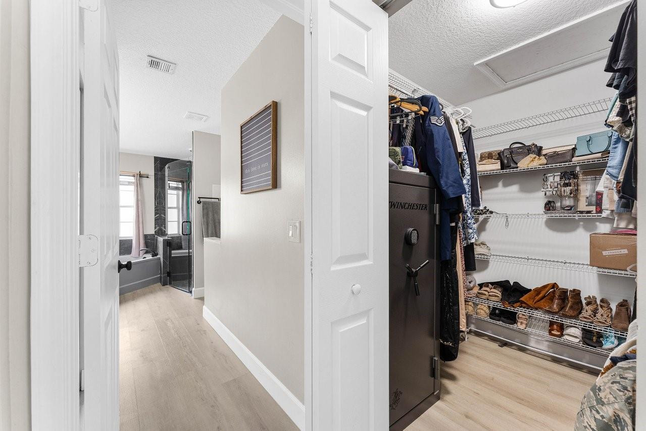 Ao-330 - Residential