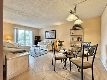 2515 NE 2nd Court 315 Boynton Beach FL 33435