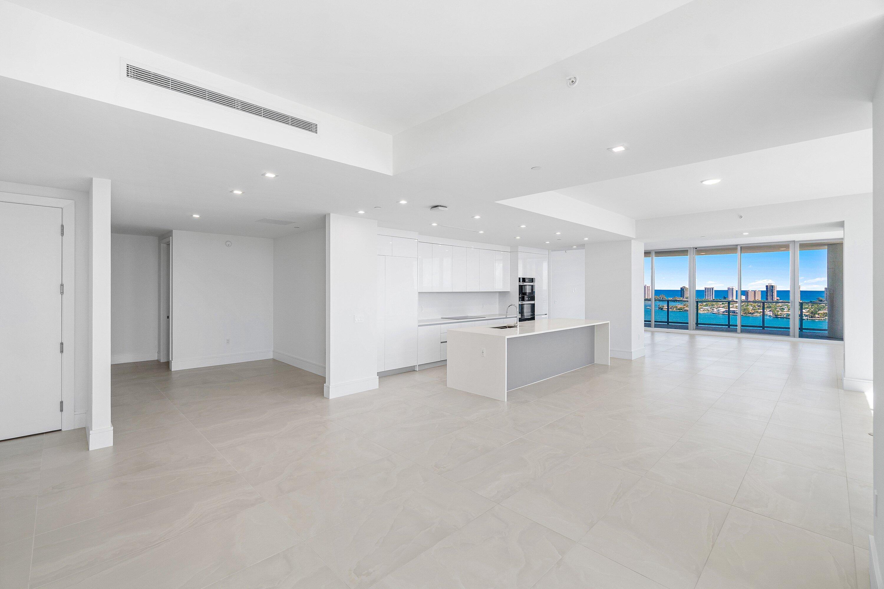 Nautilus 220 Condominium - Residential