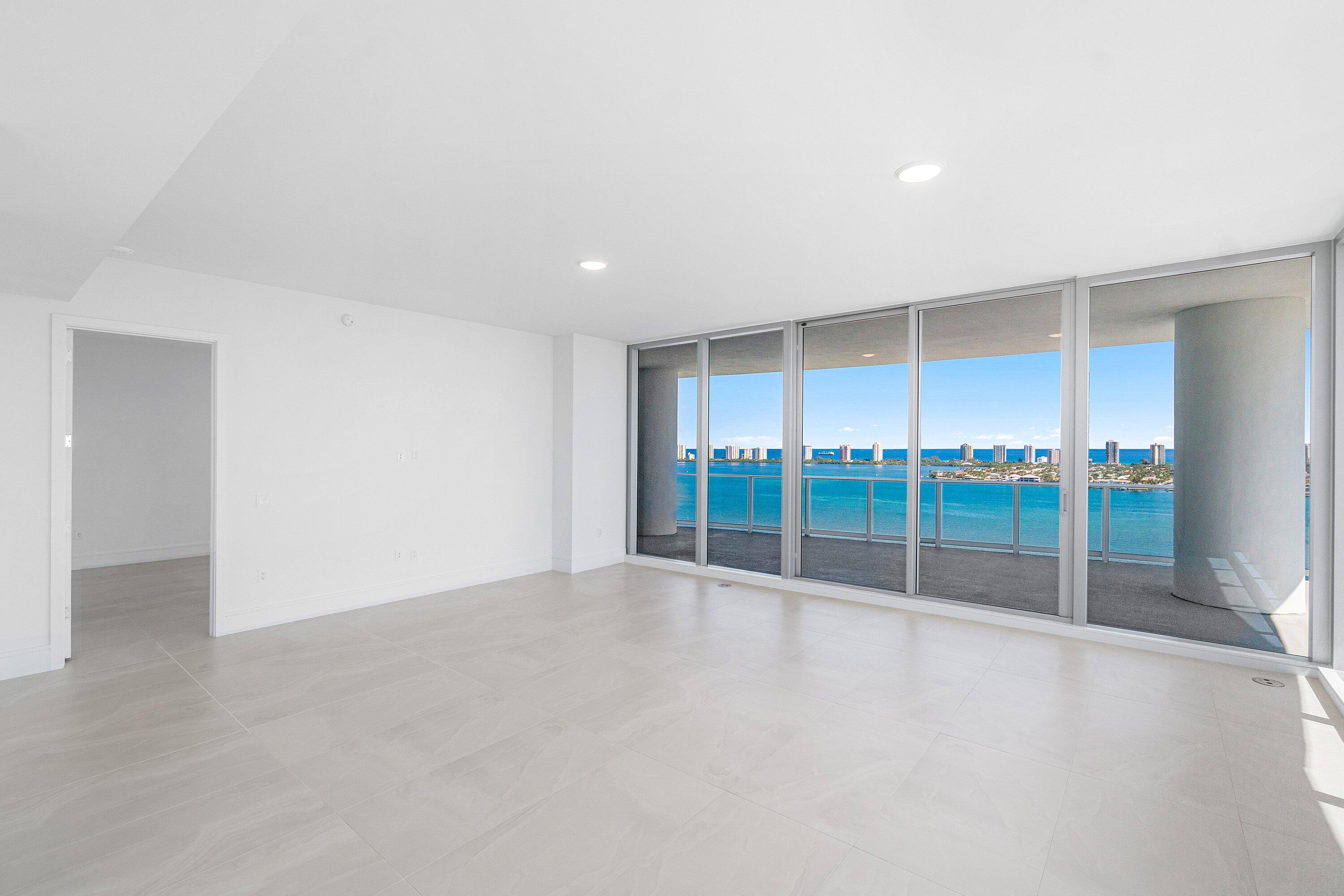 Nautilus 220 Condominium - Residential