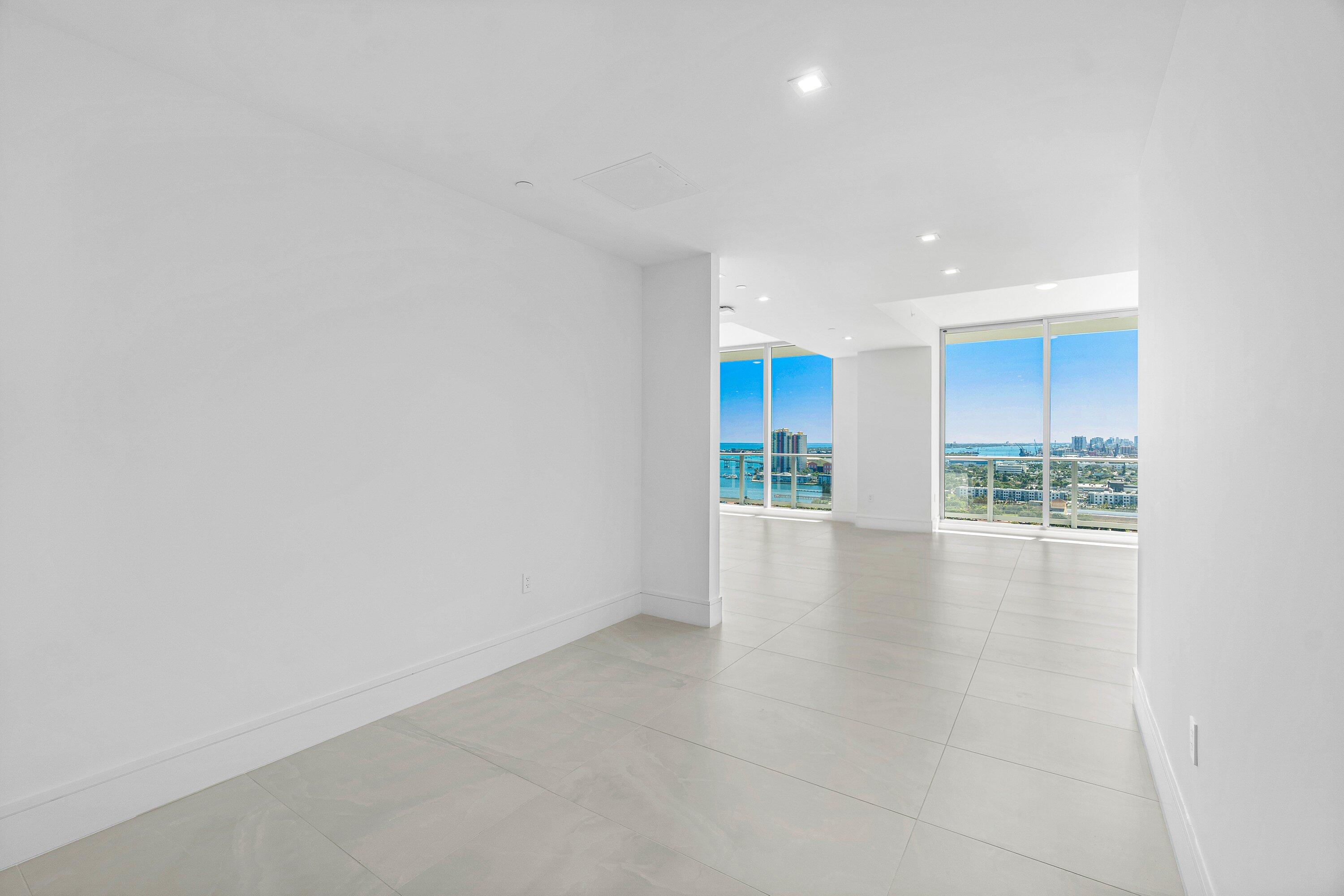 220 Lake Shore Drive 2012