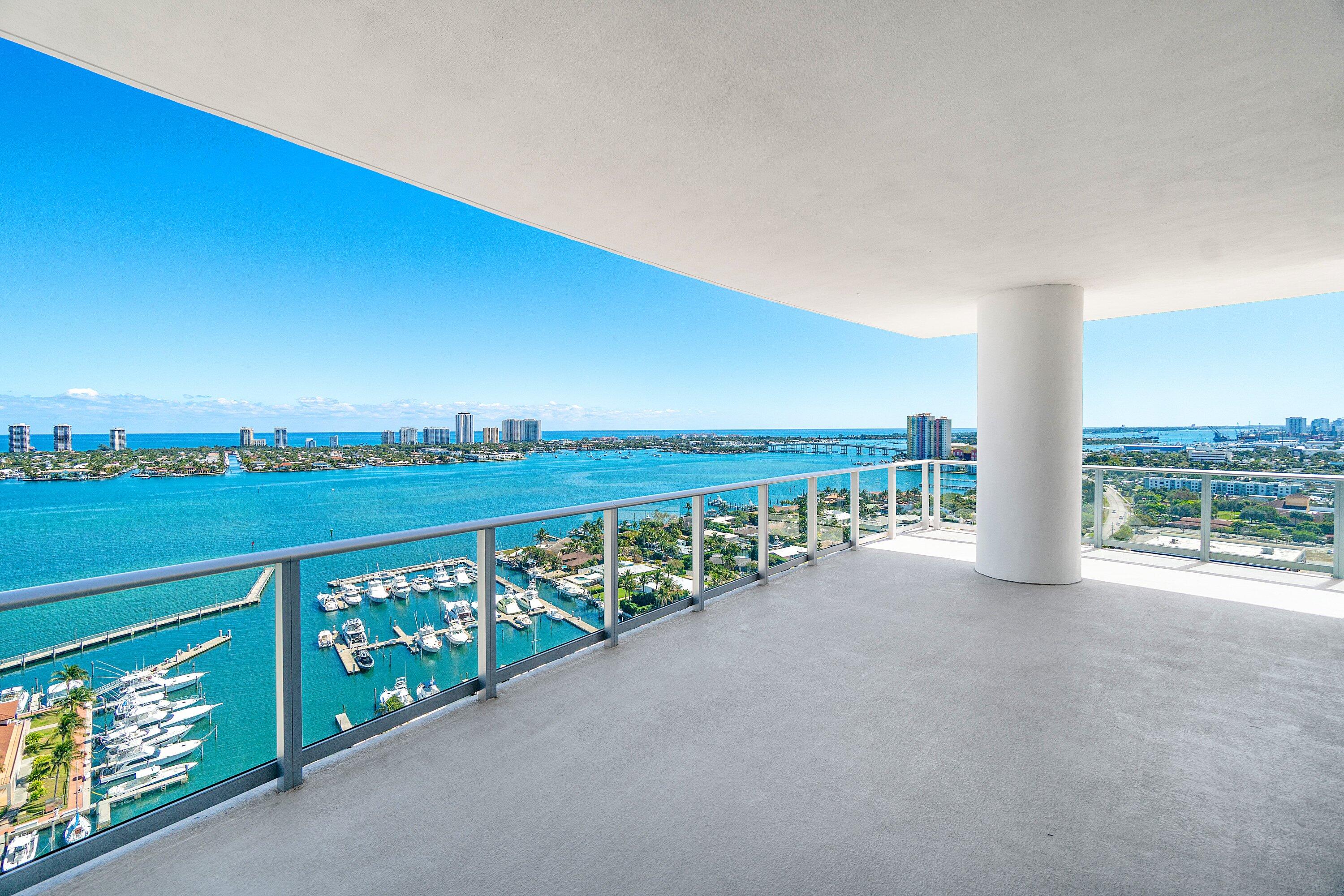 Nautilus 220 Condominium - Residential