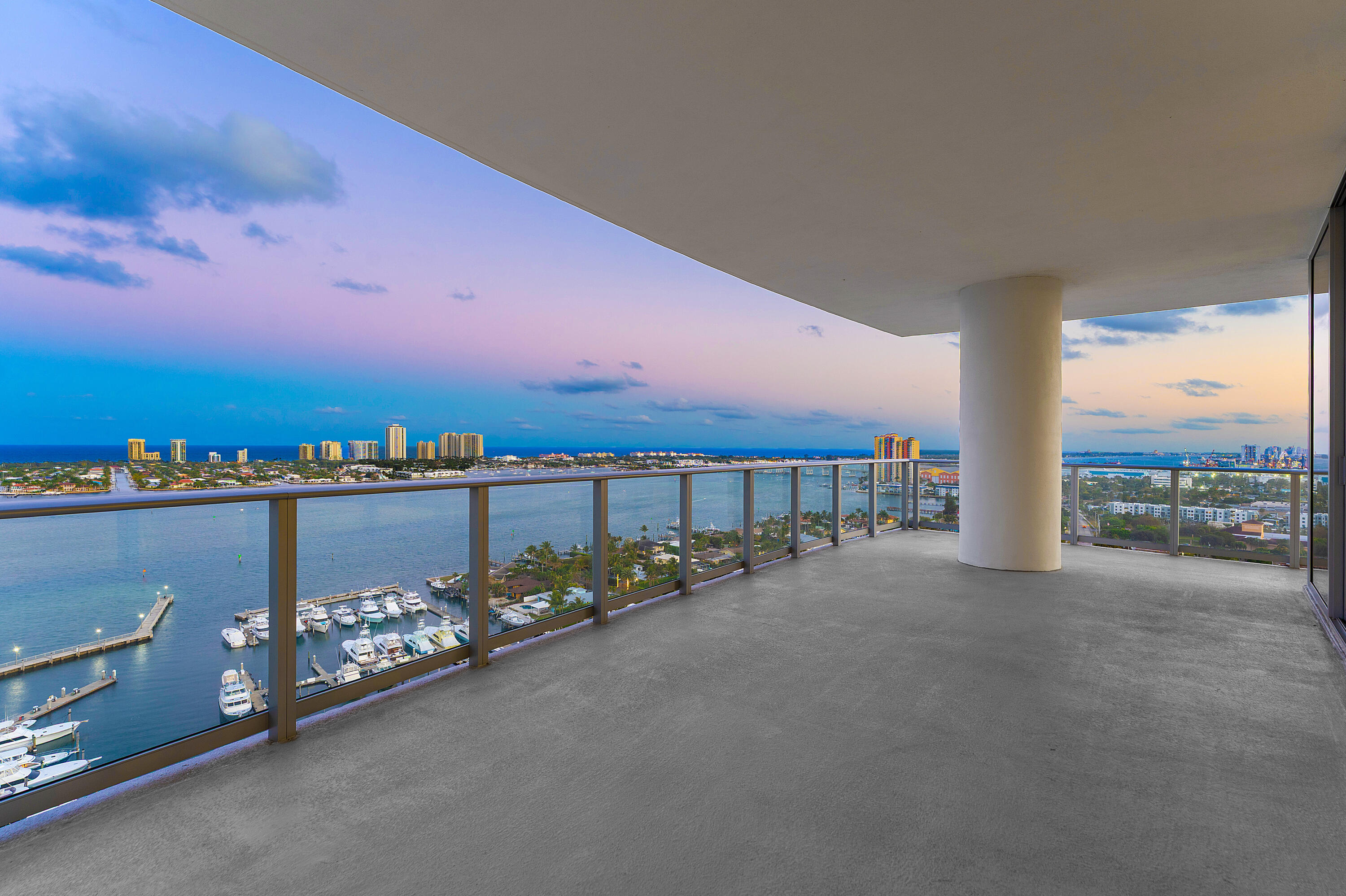 Nautilus 220 Condominium - Residential