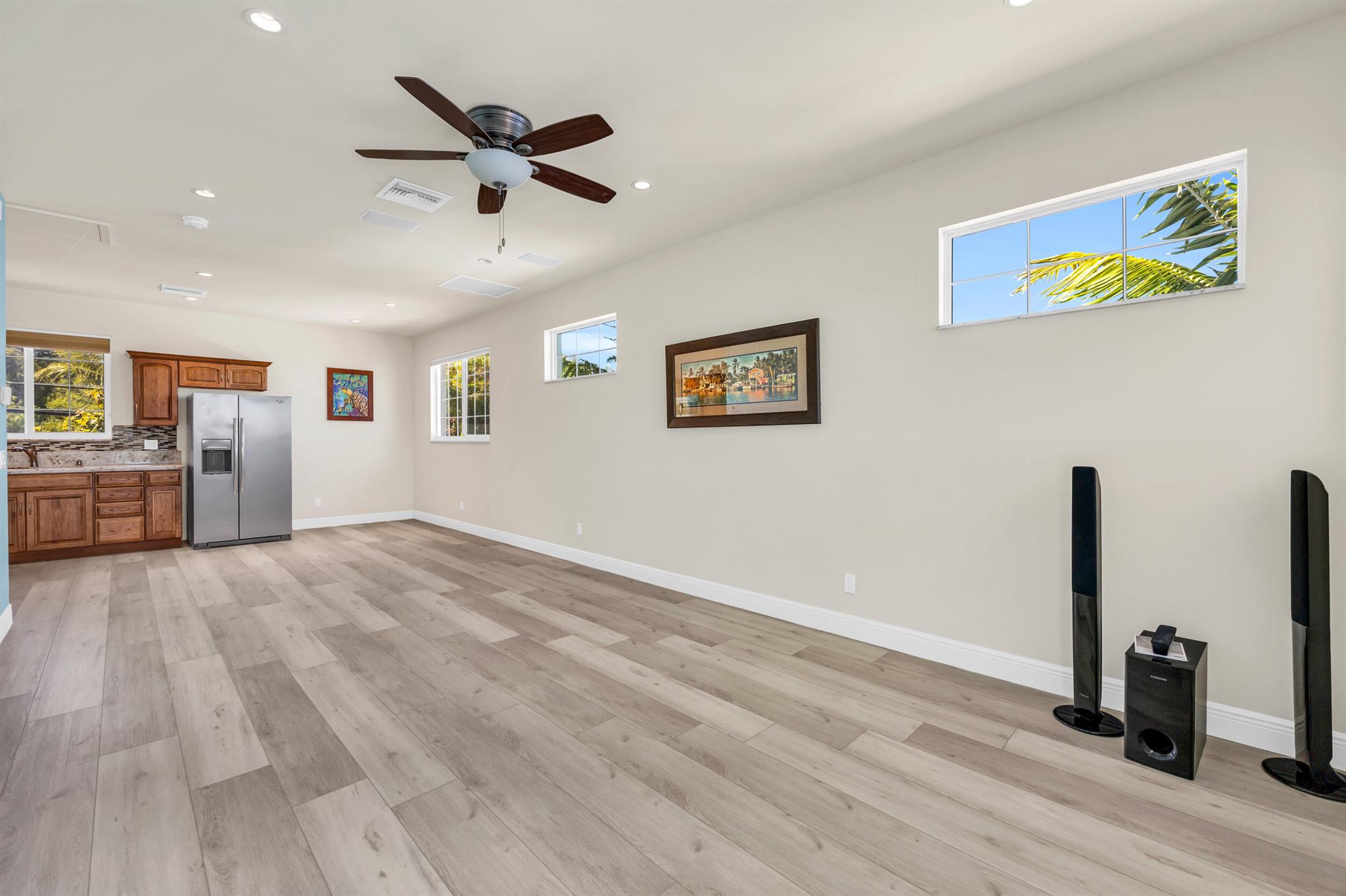 SANDY DEPTHS - Residential