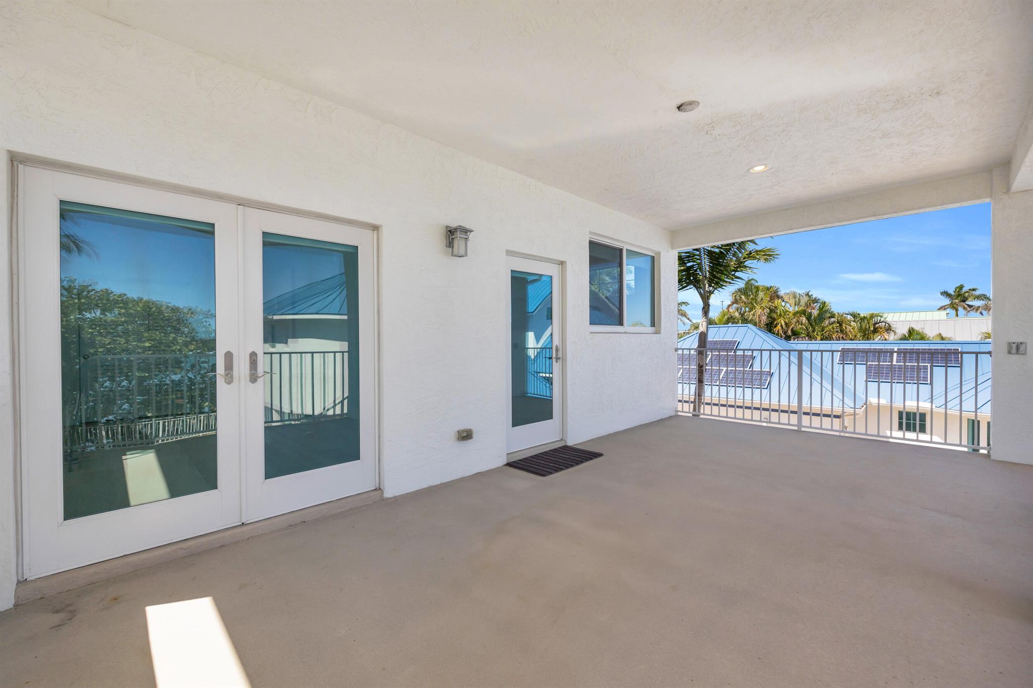 SANDY DEPTHS - Residential