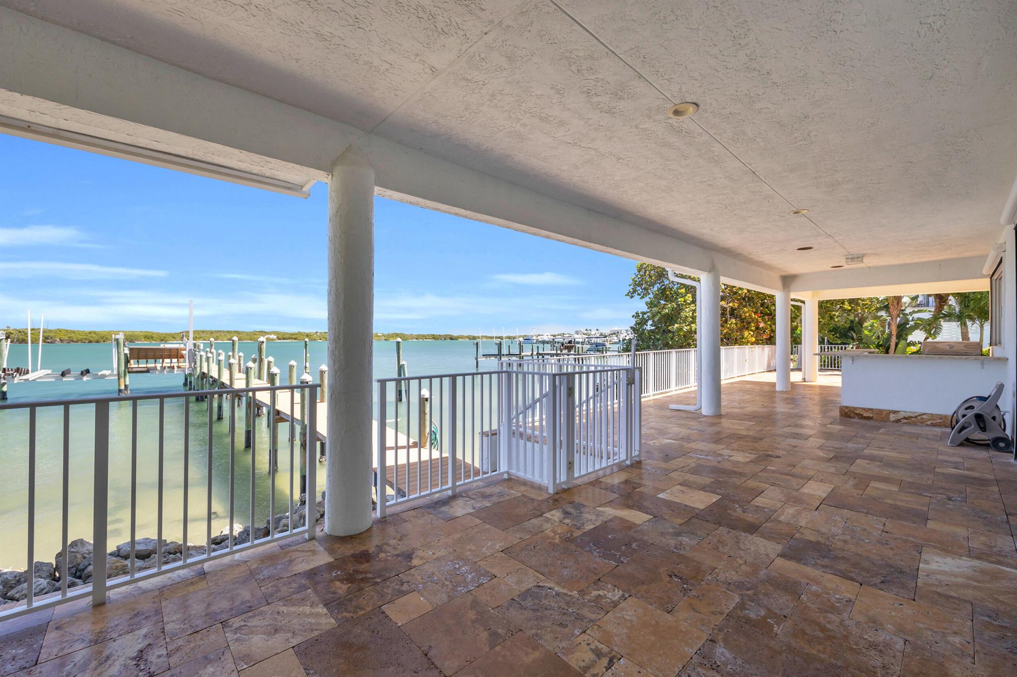 SANDY DEPTHS - Residential