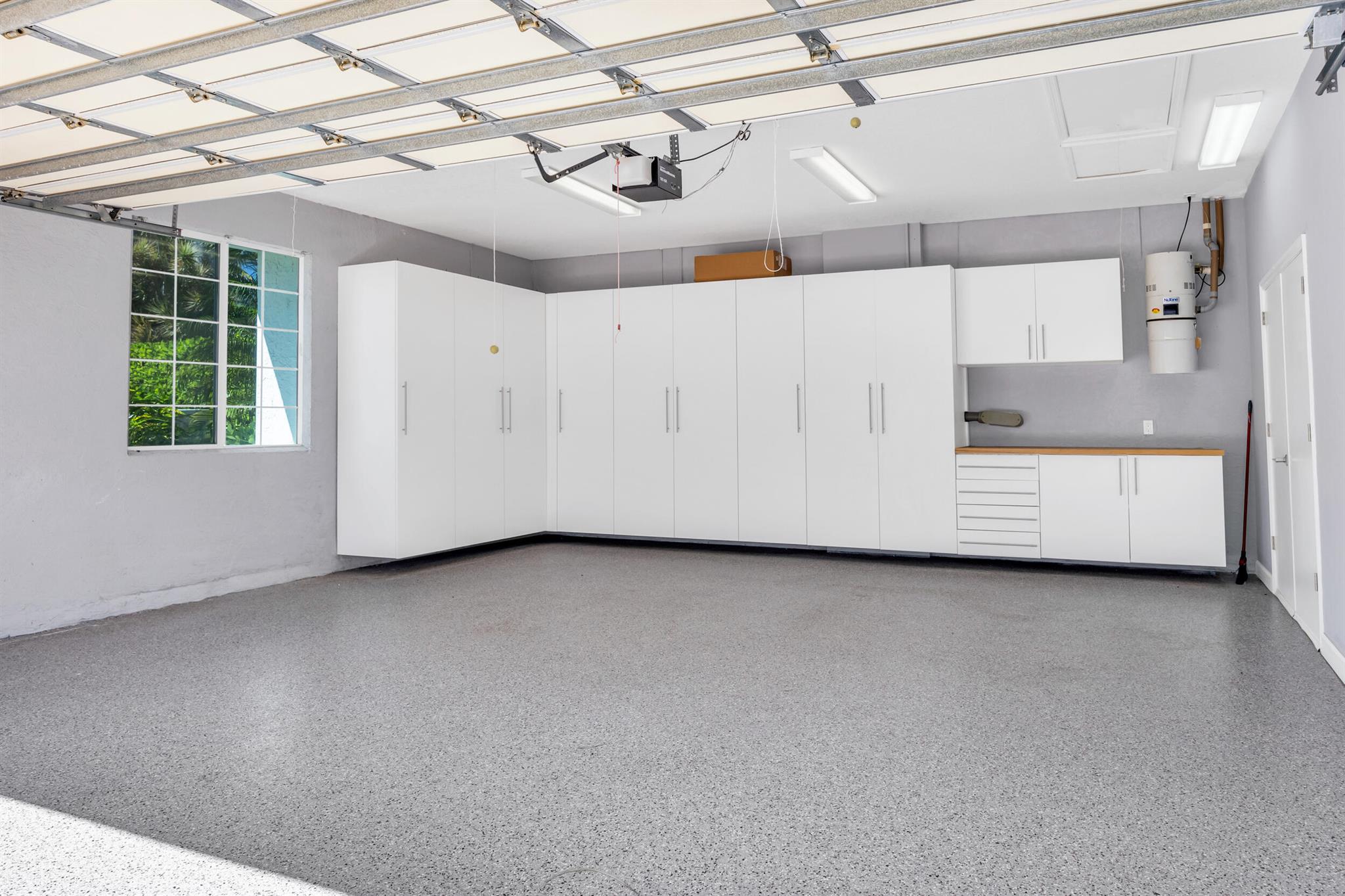 SANDY DEPTHS - Residential